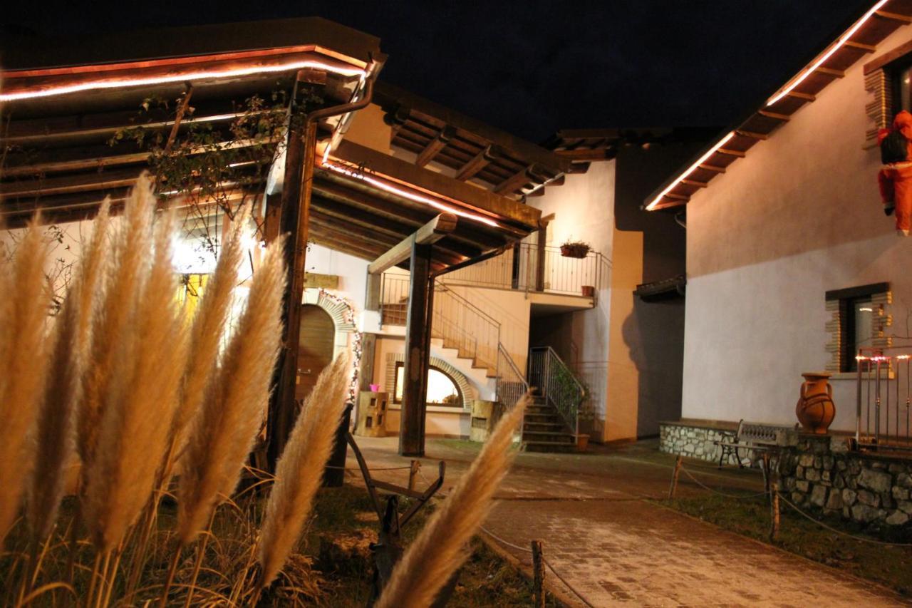 Agriturismo Valle Tezze Cascia Buitenkant foto