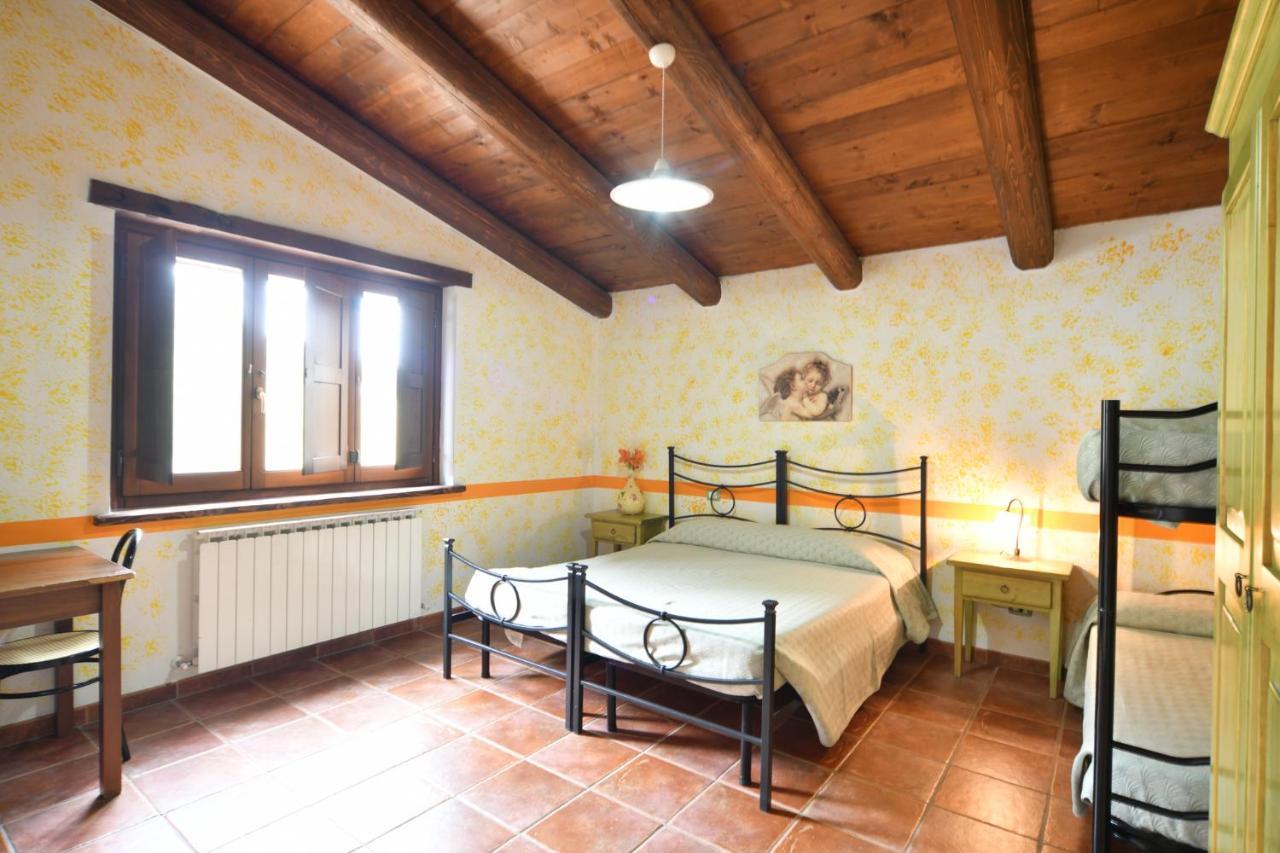 Agriturismo Valle Tezze Cascia Buitenkant foto